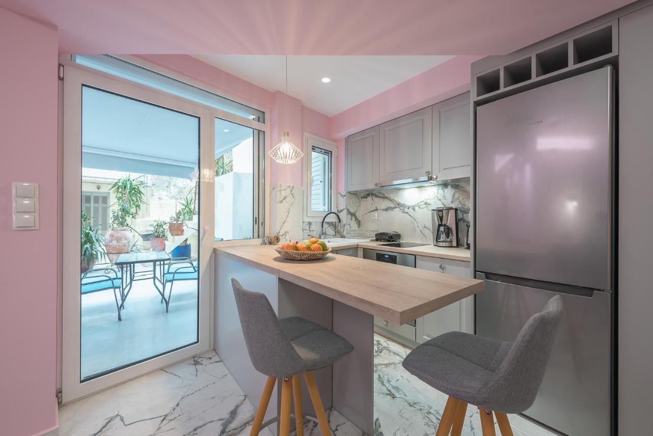 Appartamento The Courtyard Oasis Atene Esterno foto