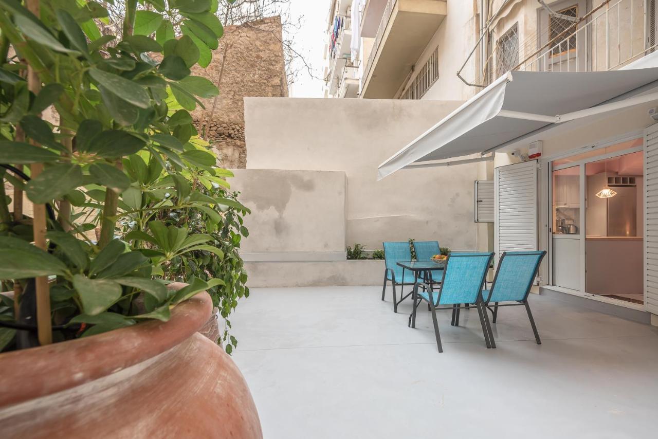 Appartamento The Courtyard Oasis Atene Esterno foto