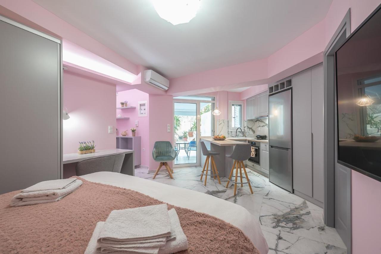 Appartamento The Courtyard Oasis Atene Esterno foto