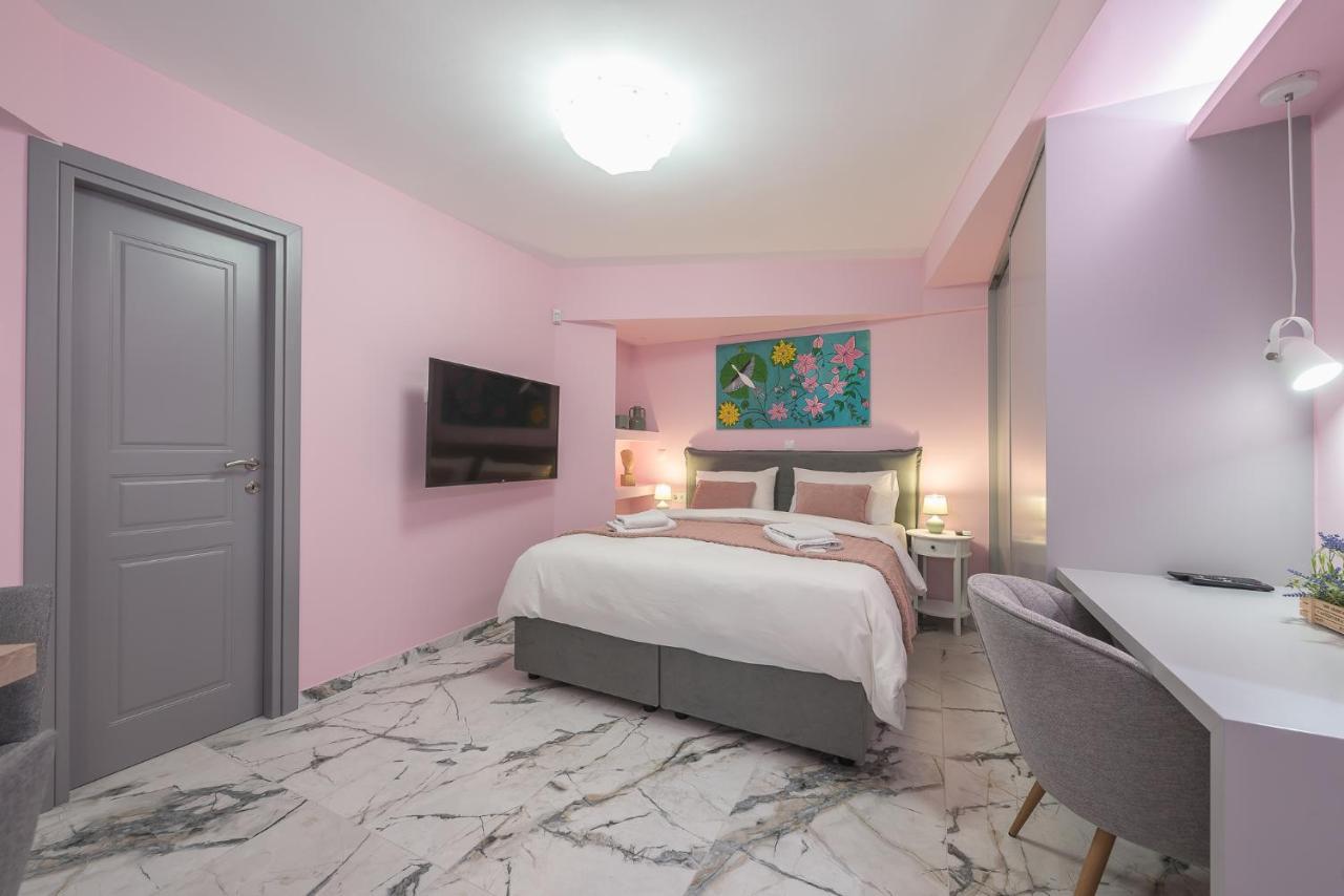 Appartamento The Courtyard Oasis Atene Esterno foto